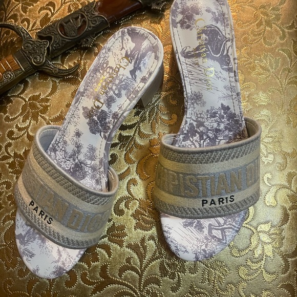 Christian Louboutin Very Riche 120 Peep-Toe Red Sole - Picture 6 of 7